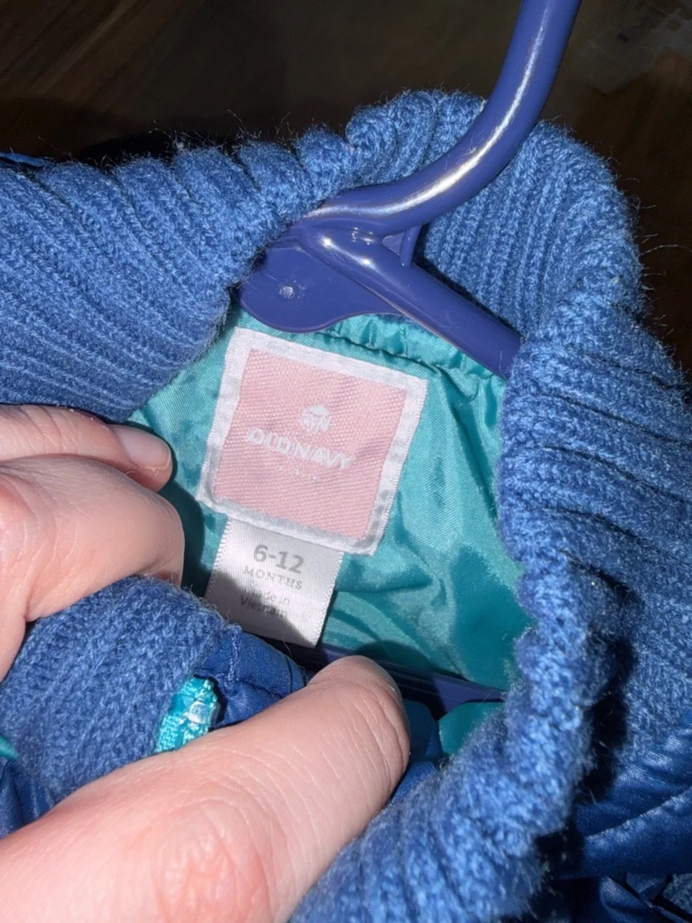 Old Navy Blue Shiny Puffer Vest 2008 y2k vibes boys 6-12‎ M